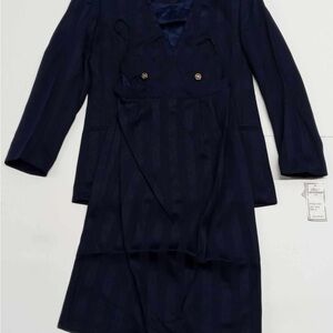 Classic Navy Women's Suit Jacket